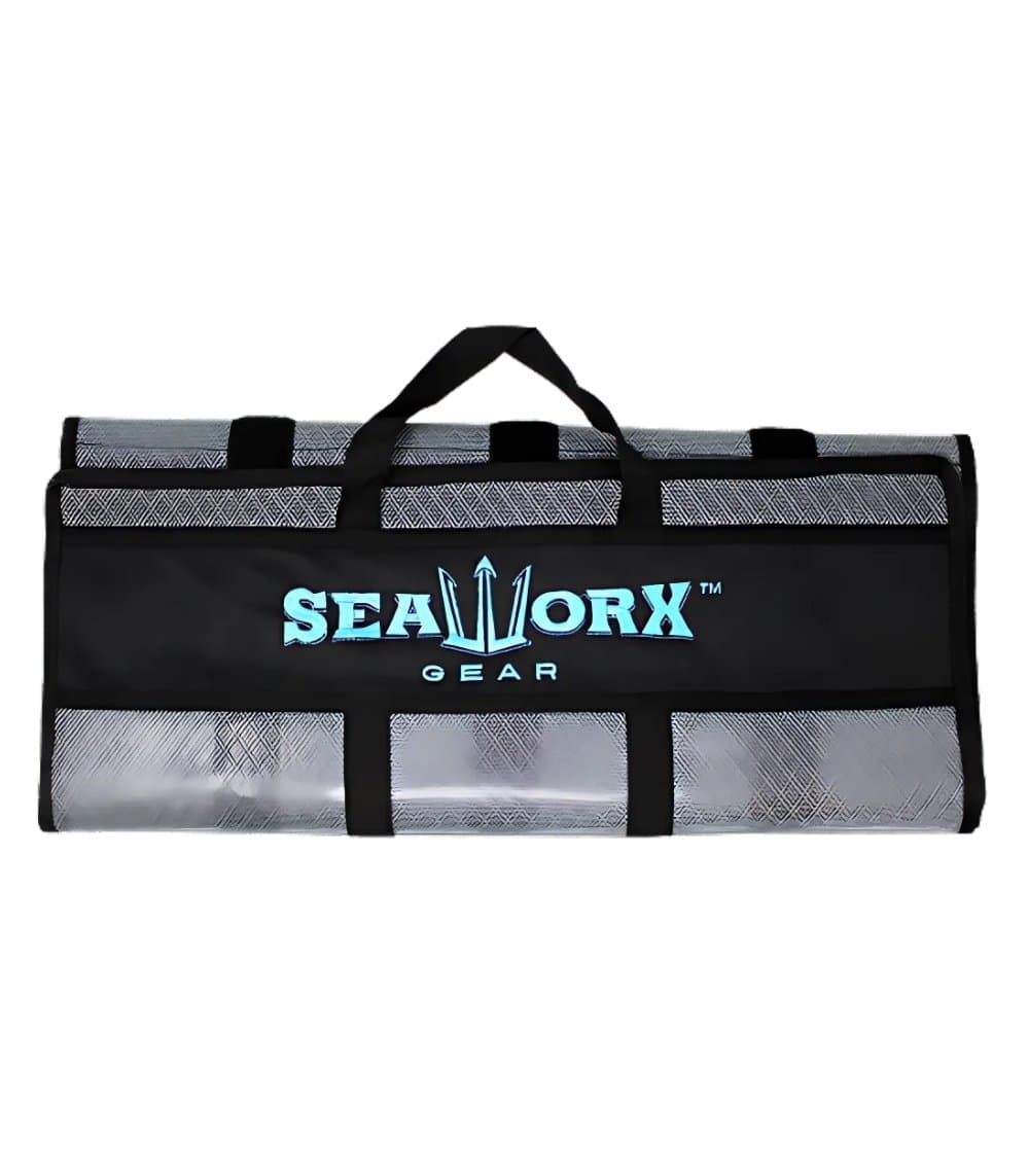 Seaworx Fishing Lure Bag – 6 Pocket Water-Resistant Tackle Bag