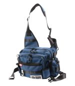 DRESS Holding Shoulder Bag